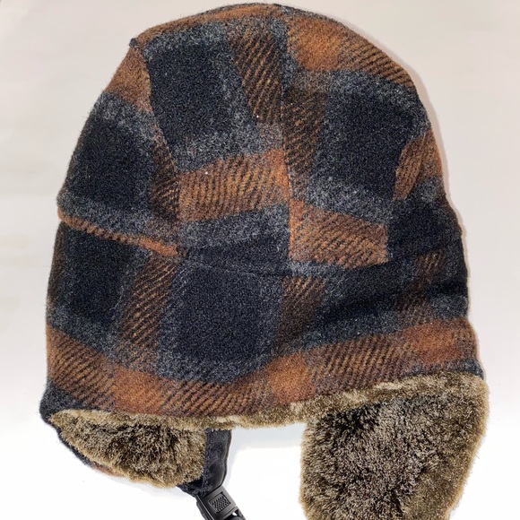 Winter hat - Picture 2 of 4